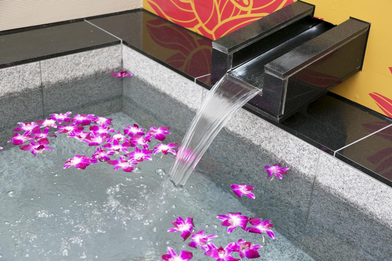 Hotel Lotus Kobe (Adults Only) Eksteriør bilde