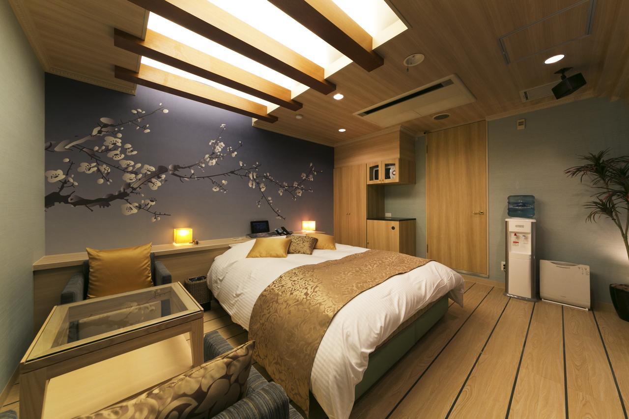 Hotel Lotus Kobe (Adults Only) Eksteriør bilde