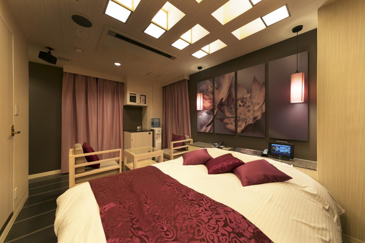 Hotel Lotus Kobe (Adults Only) Eksteriør bilde