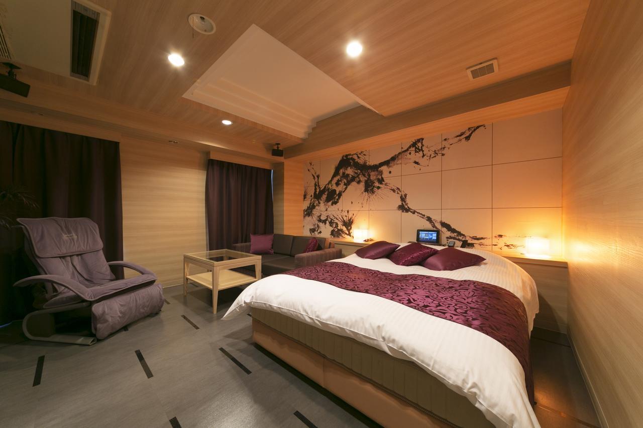 Hotel Lotus Kobe (Adults Only) Eksteriør bilde