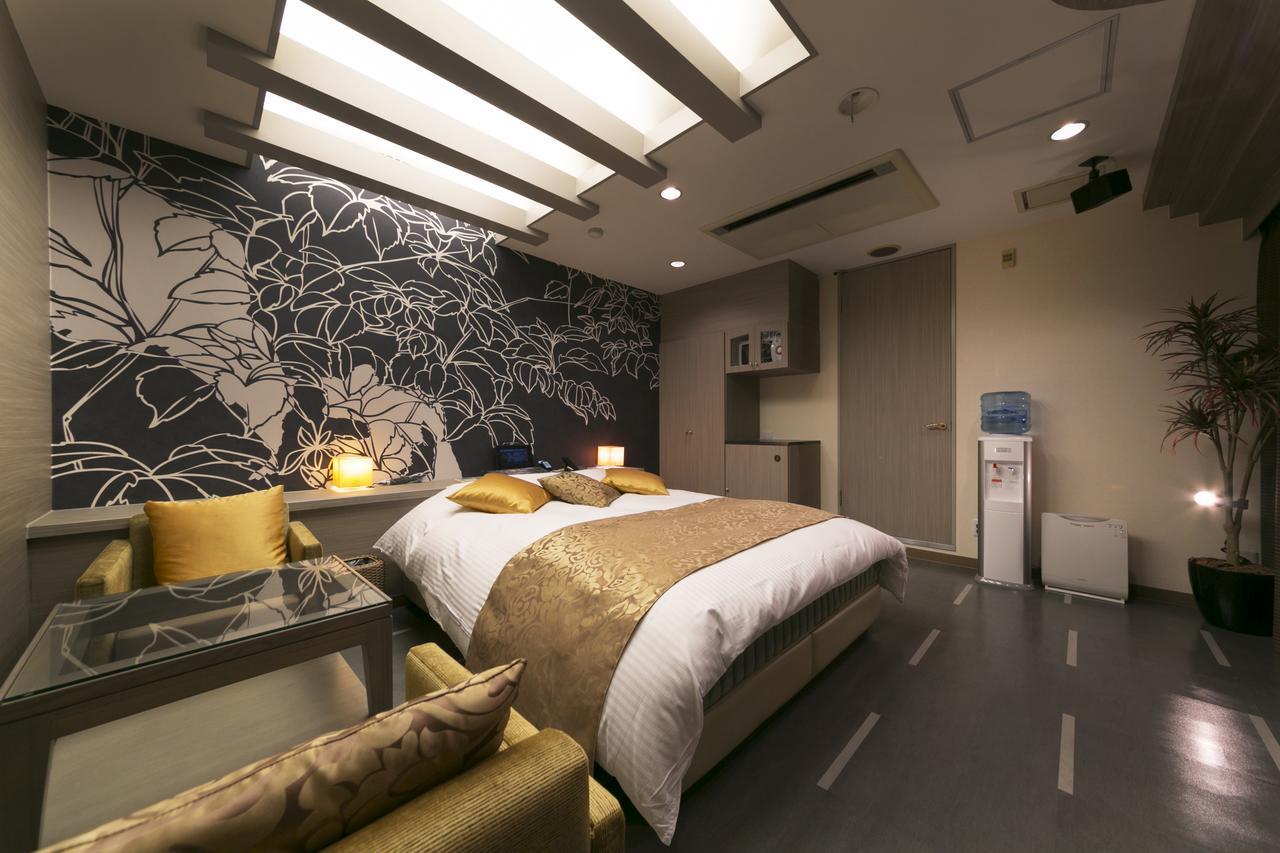 Hotel Lotus Kobe (Adults Only) Eksteriør bilde